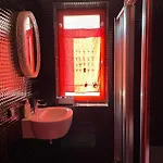 Lalala Arthotel & Wine Bar *