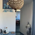 Lalala דירה
